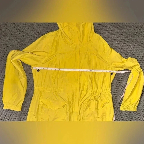 Eileen Fisher Jacket Medium Womens Yellow Anorak Rain Coat Full Zip High Collar - Picture 2 of 12